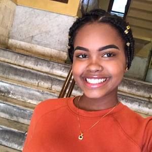 Meet your Posher, Andreina